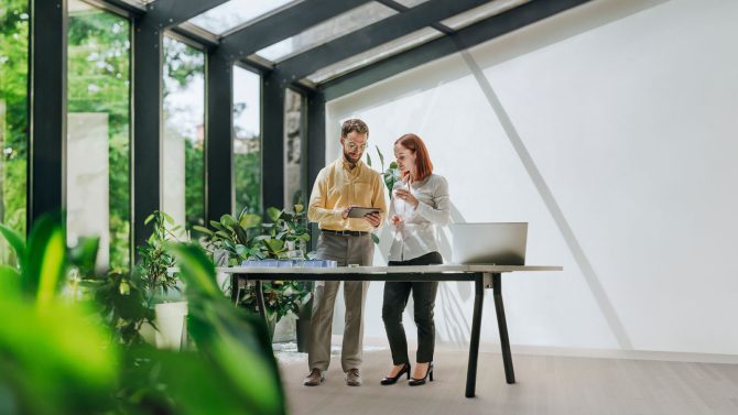 pwc-gx-secondary-1600x900-gettyimages-1627415093