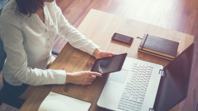 PwC con Canarbino per l’acquisto del ramo telco consumer e web-mail di Tiscali